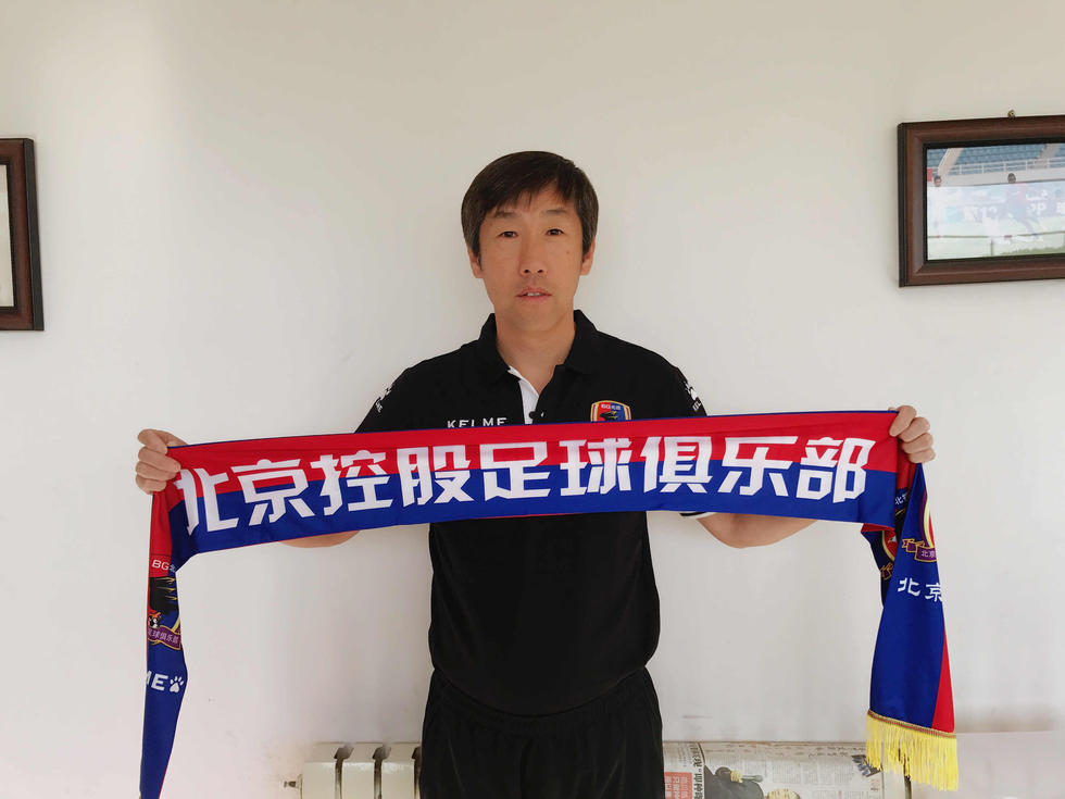 利物浦目前以9胜4平1负的战绩，取得31个积分排名英超联赛第2名位置。